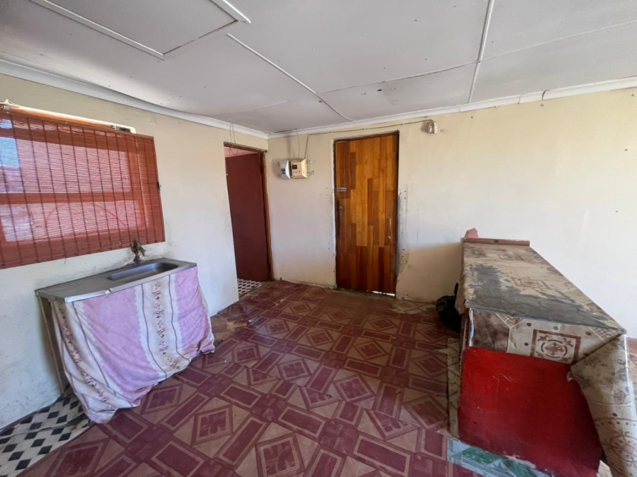 2 Bedroom Property for Sale in Kwazakhele Eastern Cape